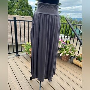 Garnet hill skirt. Size M